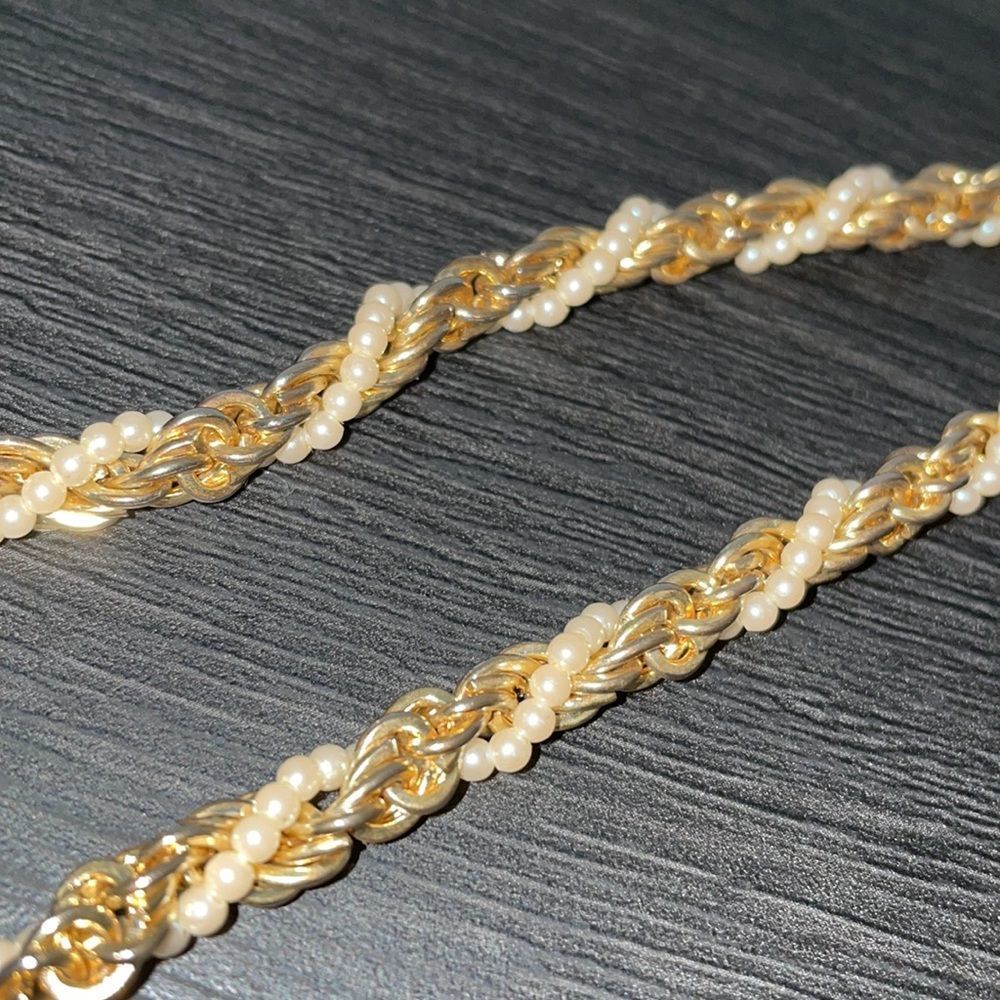 Necklace - Picture 2 of 3